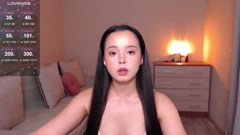 Snapshot of lia_hetty chatting on 30, 9, 2025 L I A online show from 30, 9, 2025