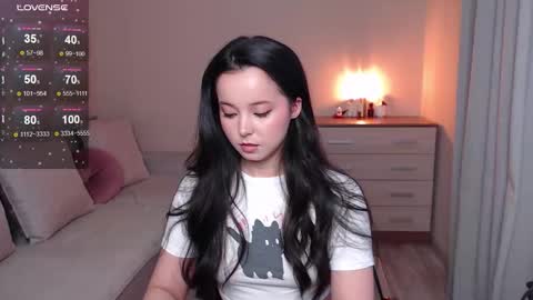 Snapshot of lia_hetty chatting on 14, 11, 2025 L I A online show from 14, 11, 2025