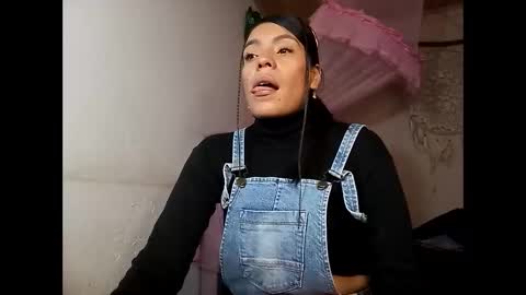 Lia online show from 28, 1, 2025