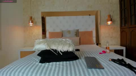 Lia online show from 1, 3, 2026