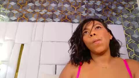 lia_mariana online show from 26, 10, 2025