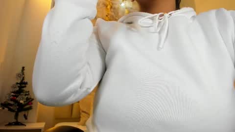 lia_mariana online show from 13, 12, 2025