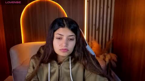 Snapshot of lia_queen_tx chatting on 21, 5, 2026 Online 1400 - 2100 online show from 21, 5, 2026