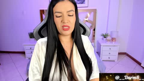 Snapshot of lia_simons chatting on 5, 1, 2025 Alejandra online show from 5, 1, 2025