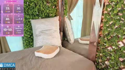 lia summer1 online show from 13, 10, 2025