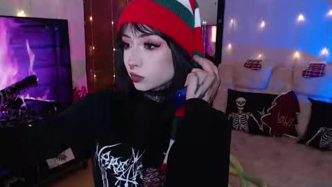 Snapshot of liaa_rodriguezz chatting on 20, 12, 2025 Liaa online show from 20, 12, 2025