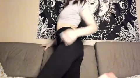 Julia  online show from 10, 1, 2025