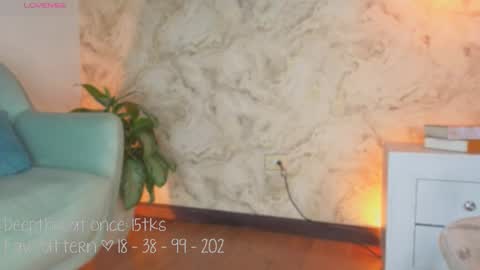 Snapshot of liacox chatting on 22, 10, 2025 Lia Cox online show from 22, 10, 2025