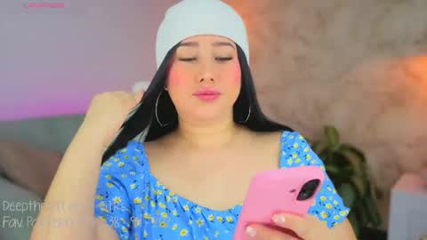 Snapshot of liacox chatting on 18, 11, 2025 Lia Cox online show from 18, 11, 2025