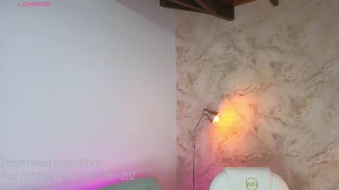 Snapshot of liacox chatting on 30, 11, 2025 Lia Cox online show from 30, 11, 2025