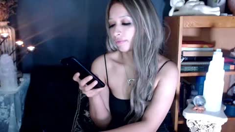 Snapshot of liadivina chatting on 7, 1, 2025 Lia Divina online show from 7, 1, 2025