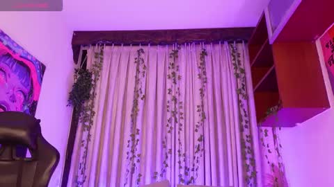 Lia online show from 4, 2, 2026