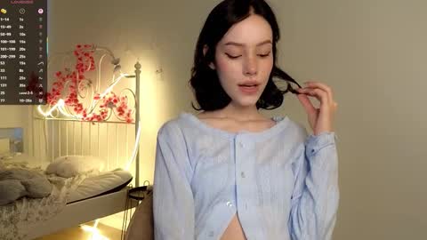 Snapshot of liaglamour chatting on 3, 10, 2025 Lia online show from 3, 10, 2025