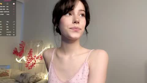 Lia  online show from 23, 5, 2026