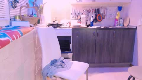 miss Lia  colection for travel online show from 2, 2, 2025