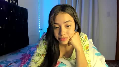 Lia Kent online show from 15, 12, 2024