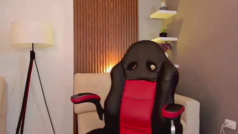 Liam Collins online show from 28, 2, 2025