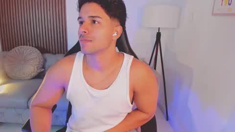 Liam Collins online show from 8, 10, 2025