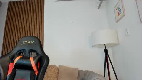 Liam Collins online show from 11, 10, 2025