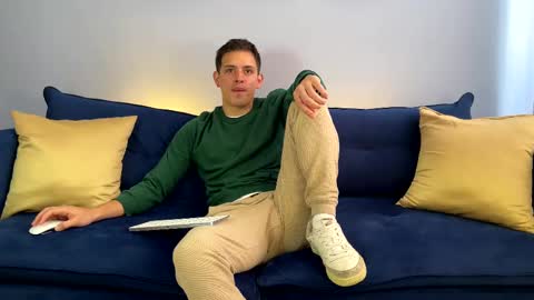 Liam online show from 12, 2, 2025