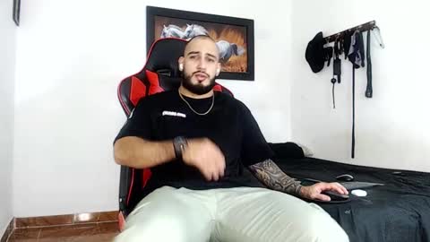 liam_k18 online show from 8, 12, 2024