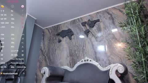 Snapshot of liam_kleiin chatting on 8, 1, 2025 LIAM KLEIN online show from 8, 1, 2025