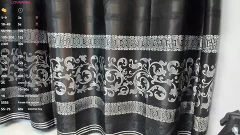 Snapshot of liam_kleiin chatting on 5, 2, 2025 LIAM KLEIN online show from 5, 2, 2025