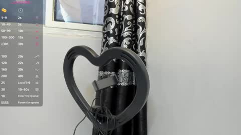 Snapshot of liam_kleiin chatting on 10, 2, 2025 LIAM KLEIN online show from 10, 2, 2025