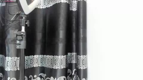 Snapshot of liam_kleiin chatting on 26, 2, 2025 LIAM KLEIN online show from 26, 2, 2025