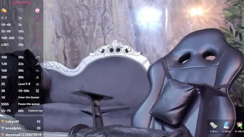 Snapshot of liam_kleiin chatting on 8, 3, 2025 LIAM KLEIN online show from 8, 3, 2025