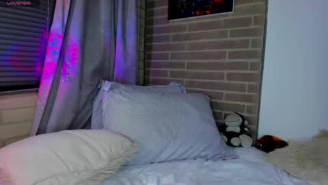 liam online show from 22, 4, 2026