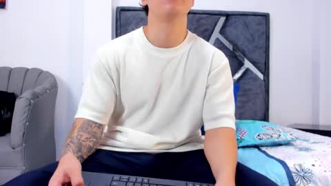 Call me Lian online show from 4, 2, 2026