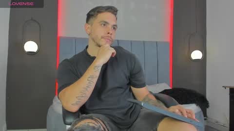 Liam online show from 7, 4, 2026