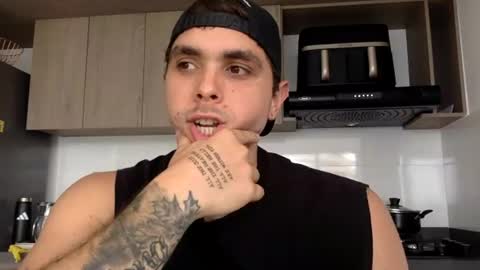Snapshot of liam_walk chatting on 13, 6, 2026 Liam online show from 13, 6, 2026