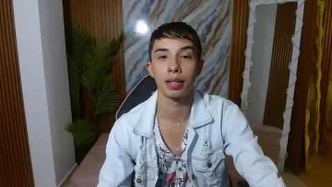 Snapshot of liammoon_tay chatting on 26, 3, 2026 liamm online show from 26, 3, 2026