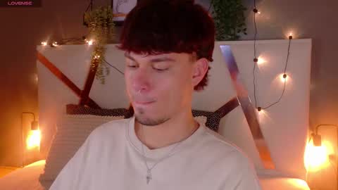 Liam Thunder online show from 25, 11, 2025