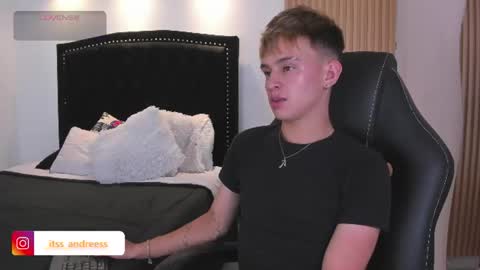 liam online show from 12, 7, 2026