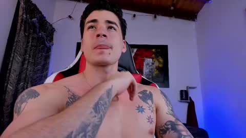 liamwyatt_ online show from 7, 3, 2025