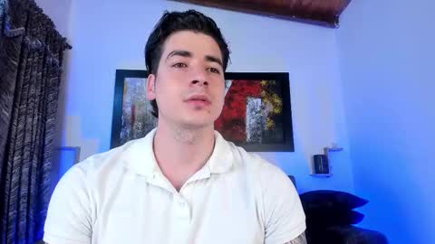 liamwyatt_ online show from 23, 11, 2025