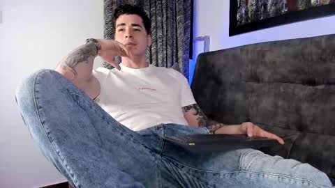 liamwyatt_ online show from 12, 2, 2026