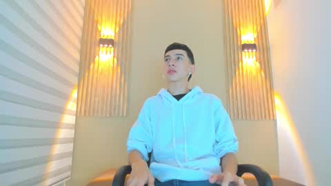 lian_cameron online show from 3, 2, 2026