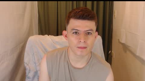 lian_eathan online show from 30, 11, 2025