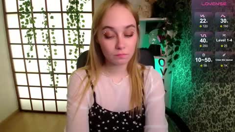 Liana online show from 11, 12, 2024