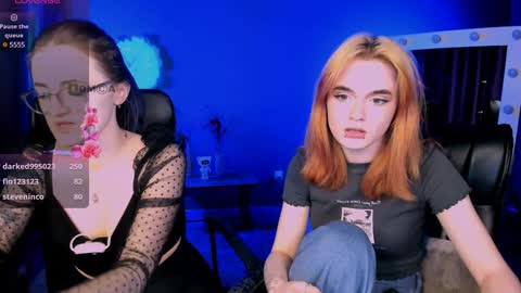 Little Liana  online show from 27, 1, 2025