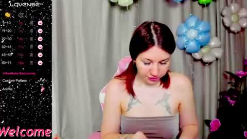 lianawow_ online show from 12, 6, 2026