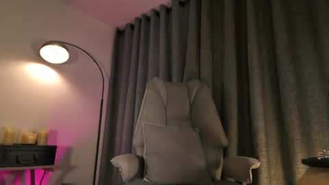 Snapshot of lianewhite chatting on 16, 6, 2026 lianewhite online show from 16, 6, 2026