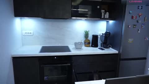 Snapshot of lianiloverx chatting on 27, 10, 2025 LianiLoverx online show from 27, 10, 2025