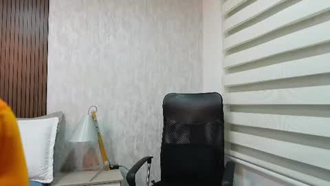lianjones9 online show from 21, 6, 2026