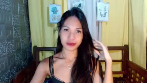 Snapshot of lianne_cum chatting on 19, 5, 2026 Ms LIANNE online show from 19, 5, 2026