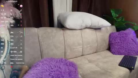 Snapshot of liaowen1 chatting on 4, 11, 2025 LIA online show from 4, 11, 2025